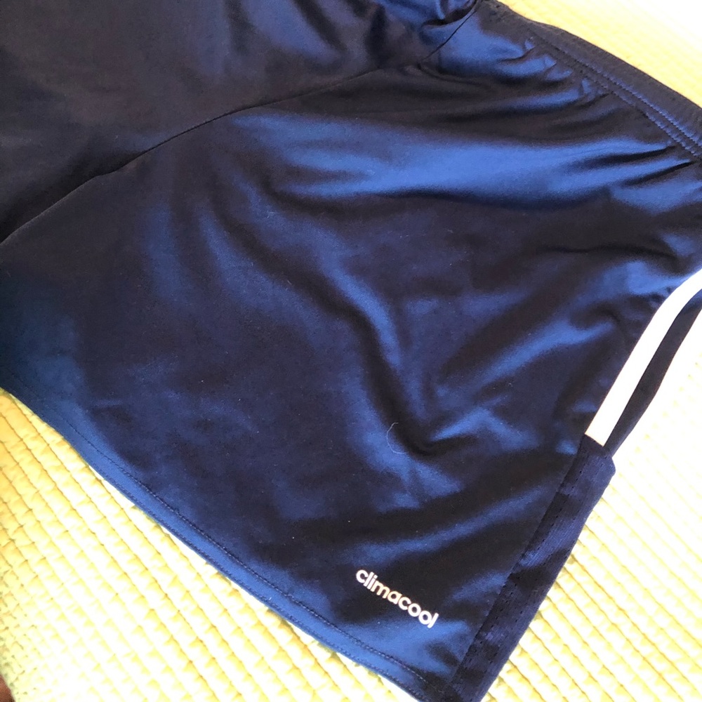 Navy Adidas women’s soccer shorts M